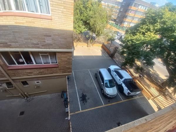 0.5 Bedroom Flat