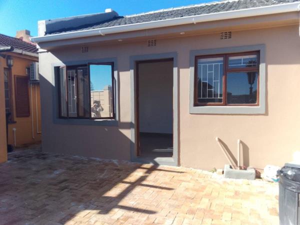 1 Bedroom Garden Cottage