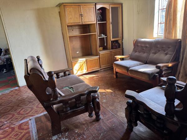 2 Bedroom House