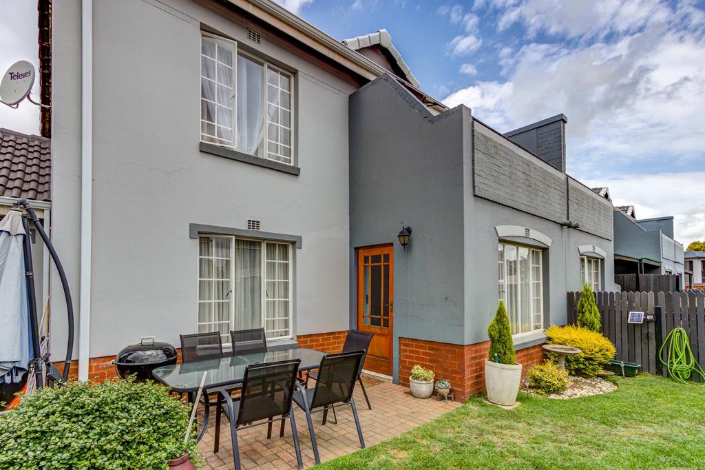 2 Bedroom Townhouse