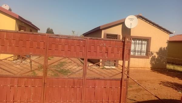 2 Bedroom House