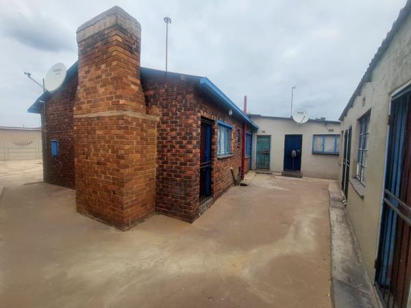 2 Bedroom House