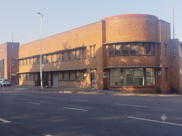 442 m² Industrial space