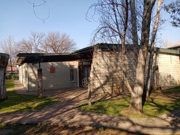11 Bedroom Townhouse