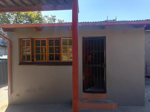 2 Bedroom Garden Cottage