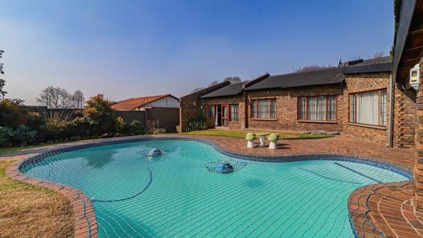 5 Bedroom House