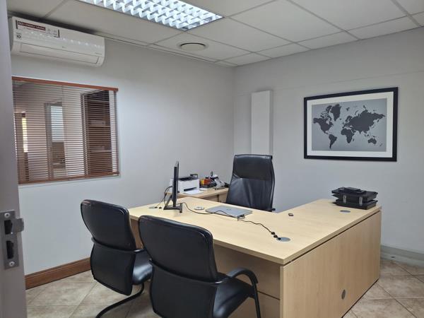 105 m² Commercial space