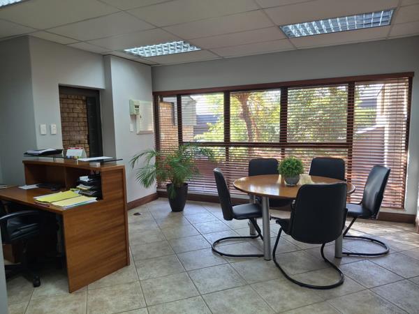 105 m² Commercial space
