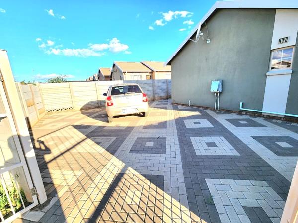 2 Bedroom House