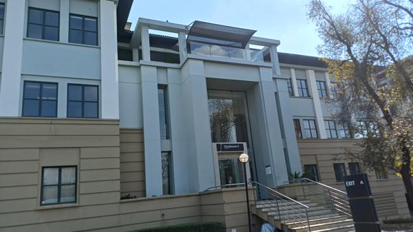 1 681.6 m² Commercial space