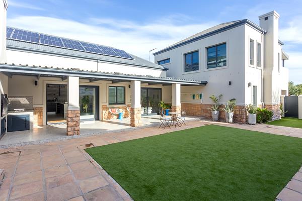 4 Bedroom House