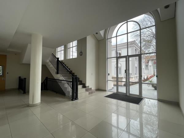 445 m² Commercial space