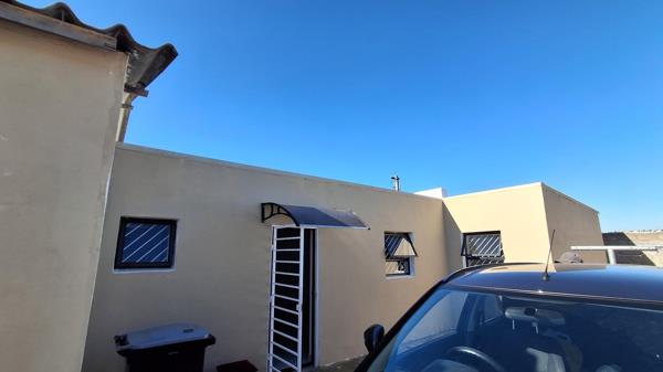 2 Bedroom Flat