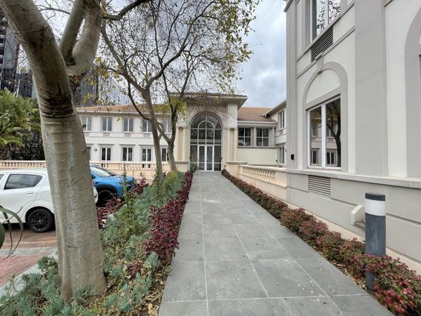 376 m² Commercial space