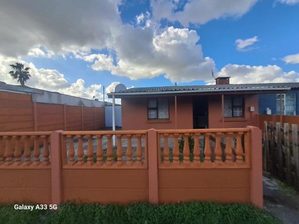 2 Bedroom House