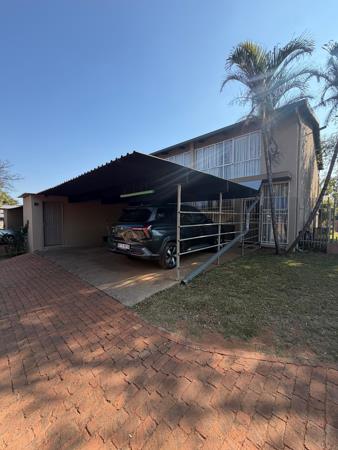 2 Bedroom Townhouse