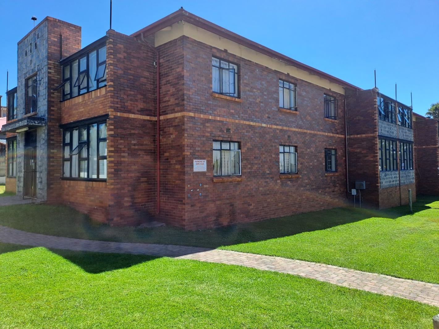 1.5 Bedroom Apartment in Discovery