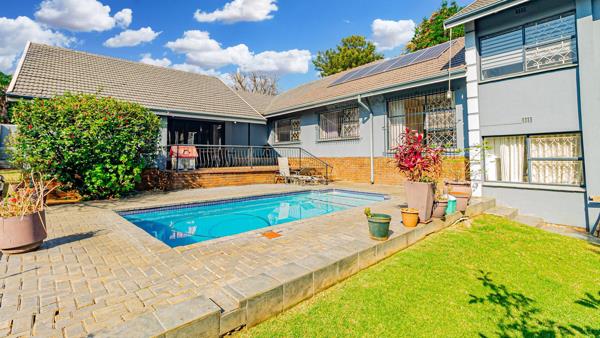 5 Bedroom House