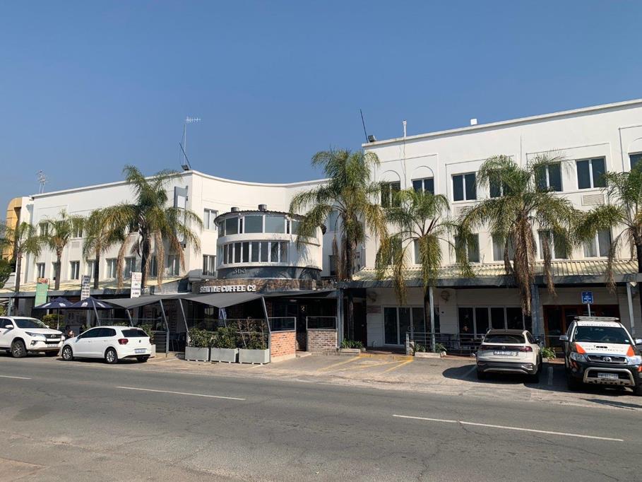 1 200 m² Office Space