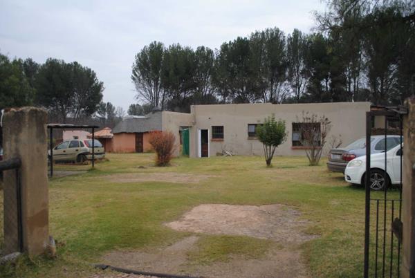 2.2 ha Smallholding