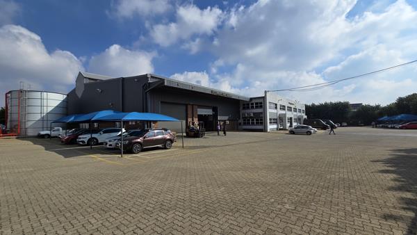 6 932 m² Industrial space
