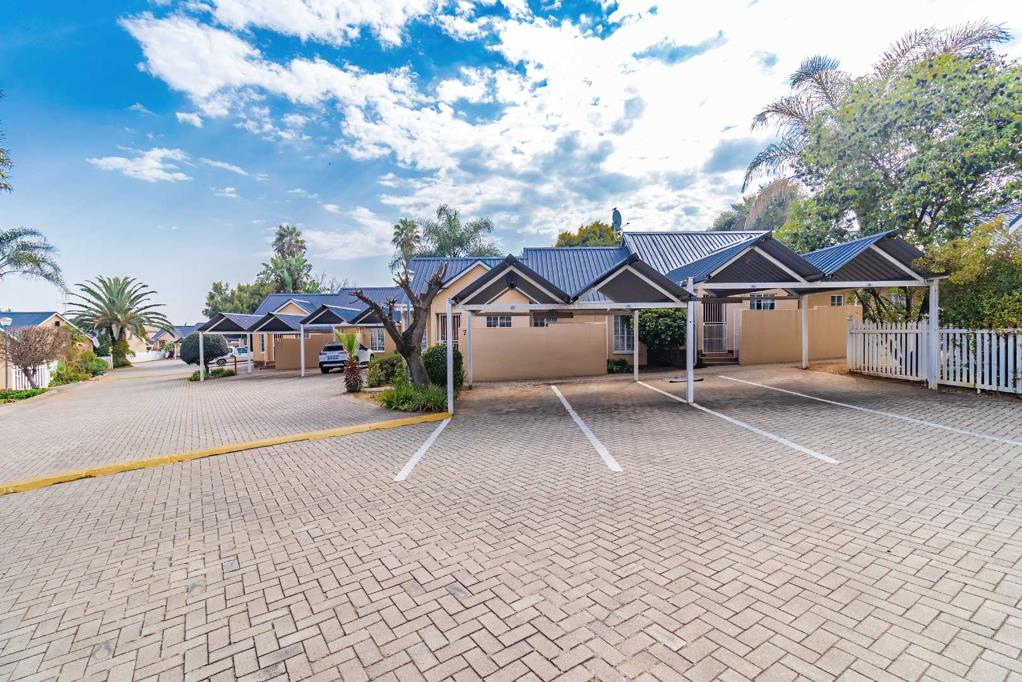 3 Bedroom Townhouse
