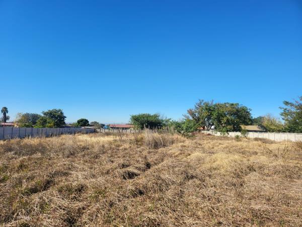 1 427 m² Land