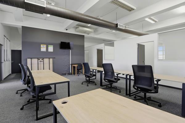 120 m² Commercial space