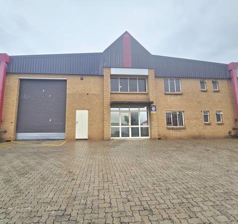637 m² Industrial space