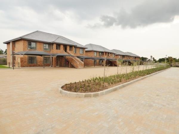 3 Bedroom Townhouse