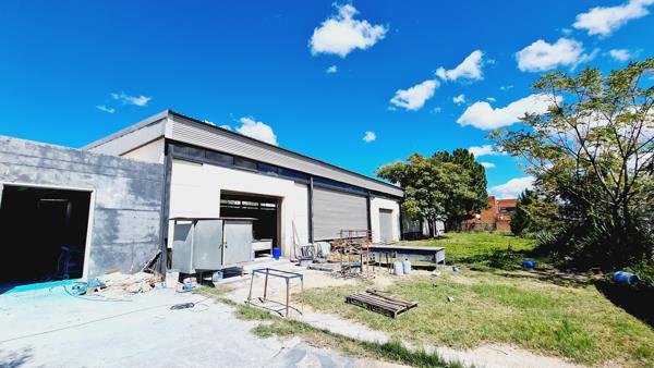 1 580 m² Industrial space