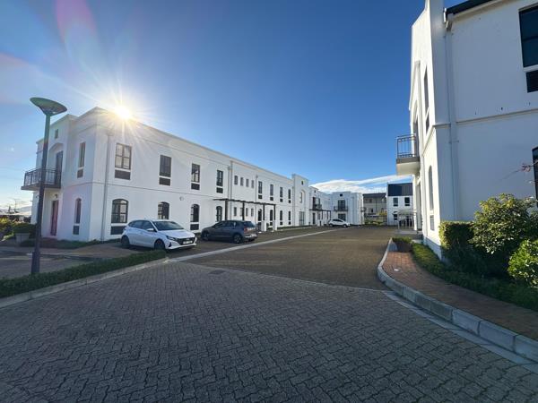 1 046 m² Commercial space