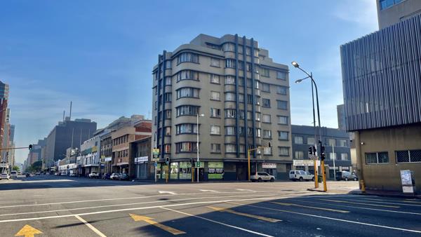 5 Bedroom Apartment