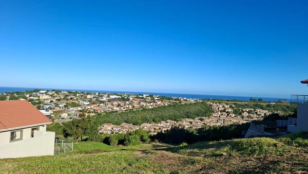 1 050 m² Land