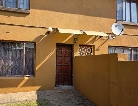 2 Bedroom Townhouse