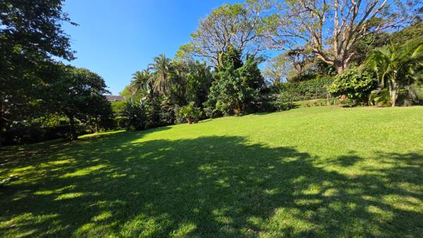 1 726 m² Land