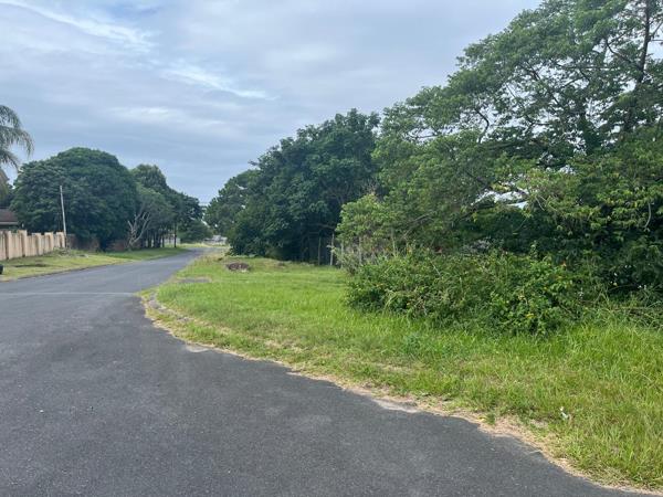 1 034 m² Land