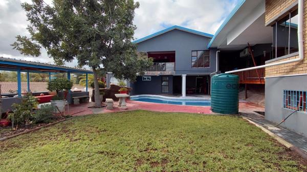 5 Bedroom House