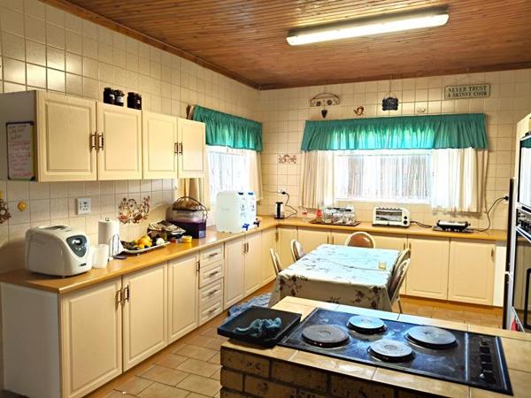4 Bedroom House
