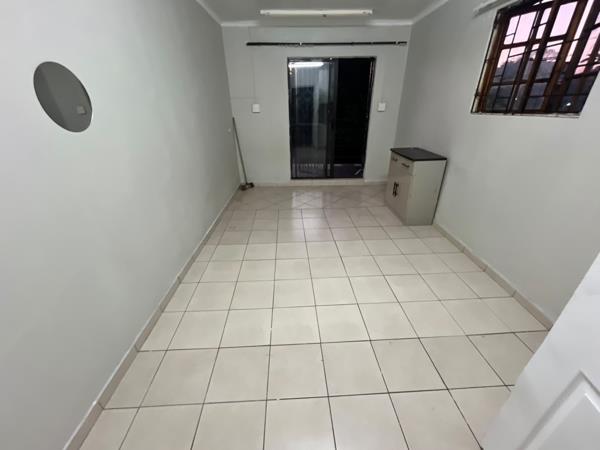 1 Bedroom House