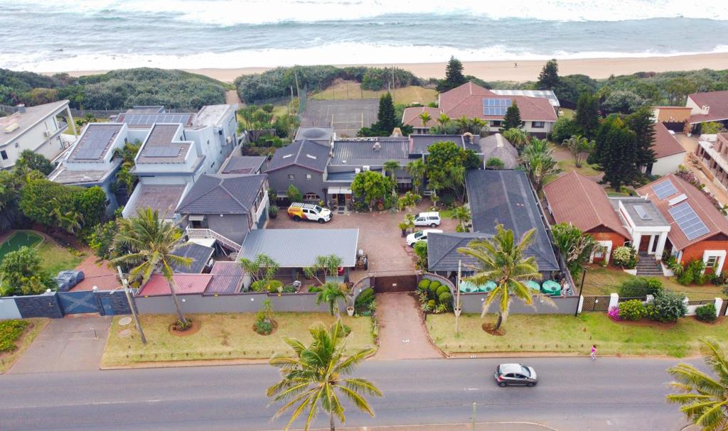 12 Bedroom House