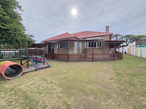 7 Bedroom House