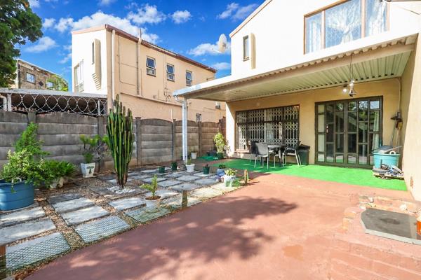 3 Bedroom Townhouse