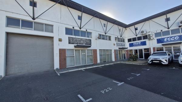 303 m² Industrial space