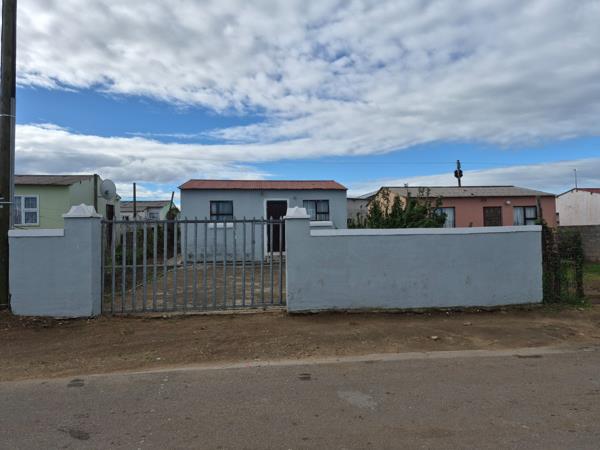 2 Bedroom House