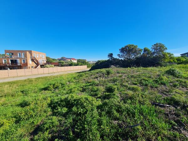 719 m² Land
