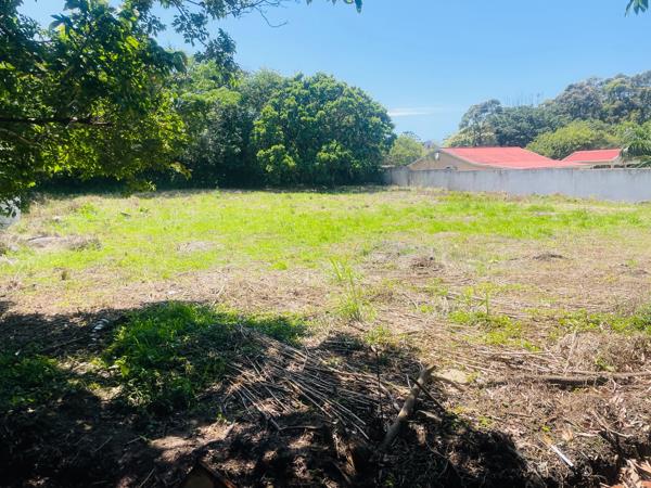 2 409 m² Land