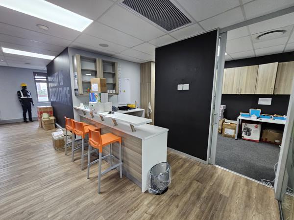 137 m² Commercial space