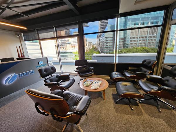 373 m² Commercial space