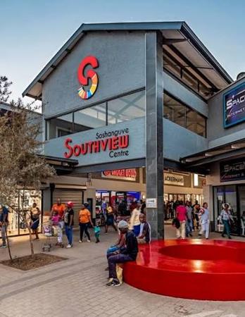 166 m² Retail Space